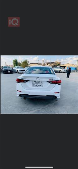 نيسان سنترا